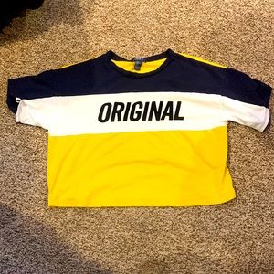 Women’s Size Small Forever 21 crop top.
